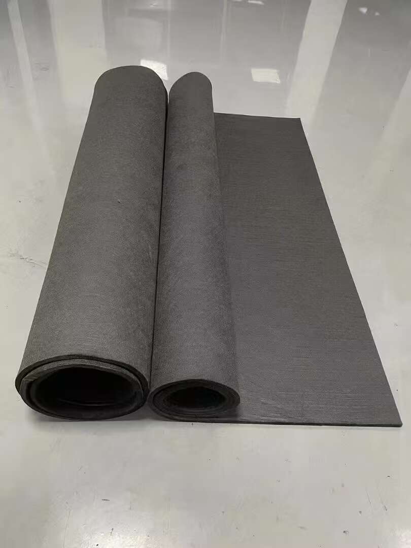 Graphite felt